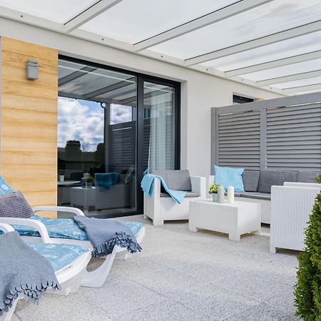 Barka - Apartamenty Premium Oraz Pokoje Blisko Plazy Karwia Εξωτερικό φωτογραφία