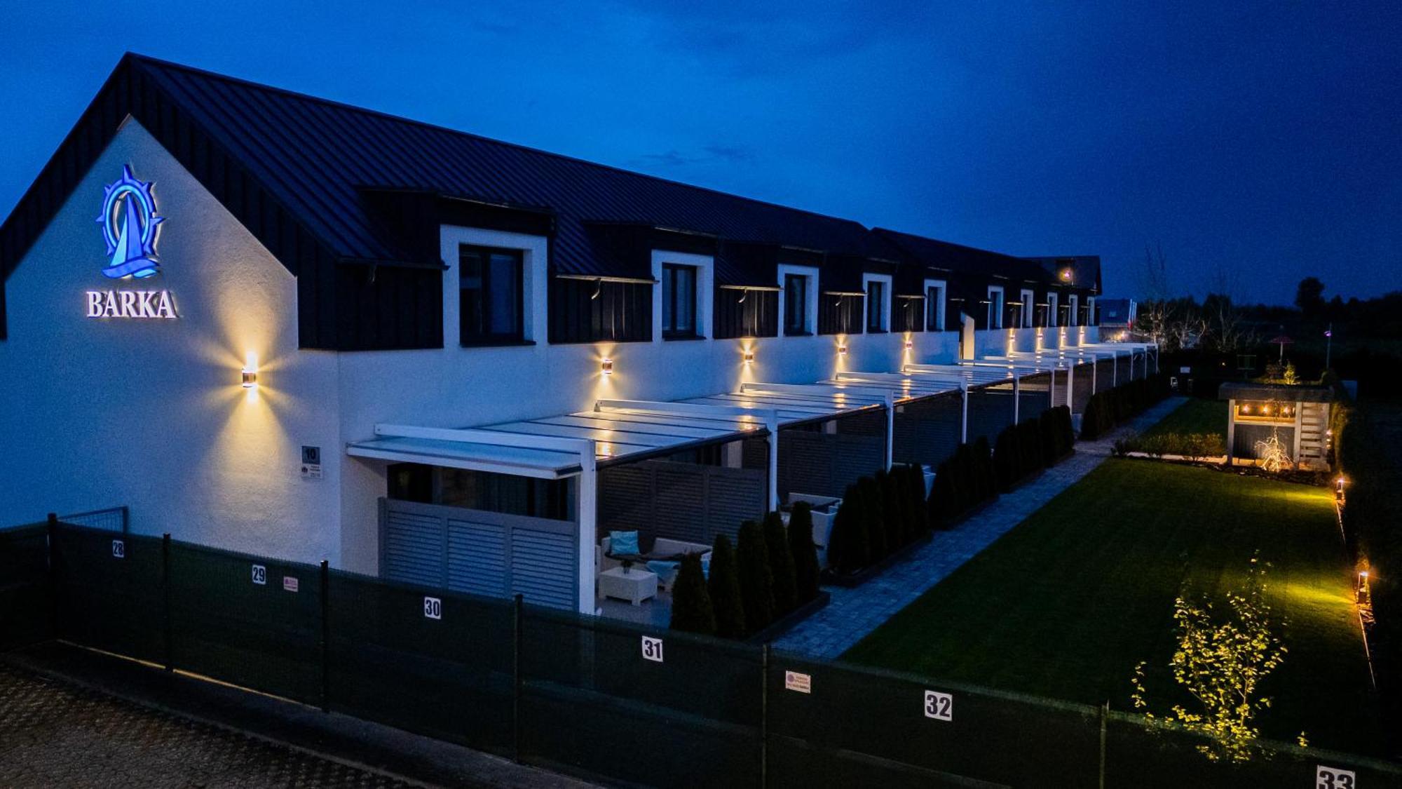 Barka - Apartamenty Premium Oraz Pokoje Blisko Plazy Karwia Εξωτερικό φωτογραφία