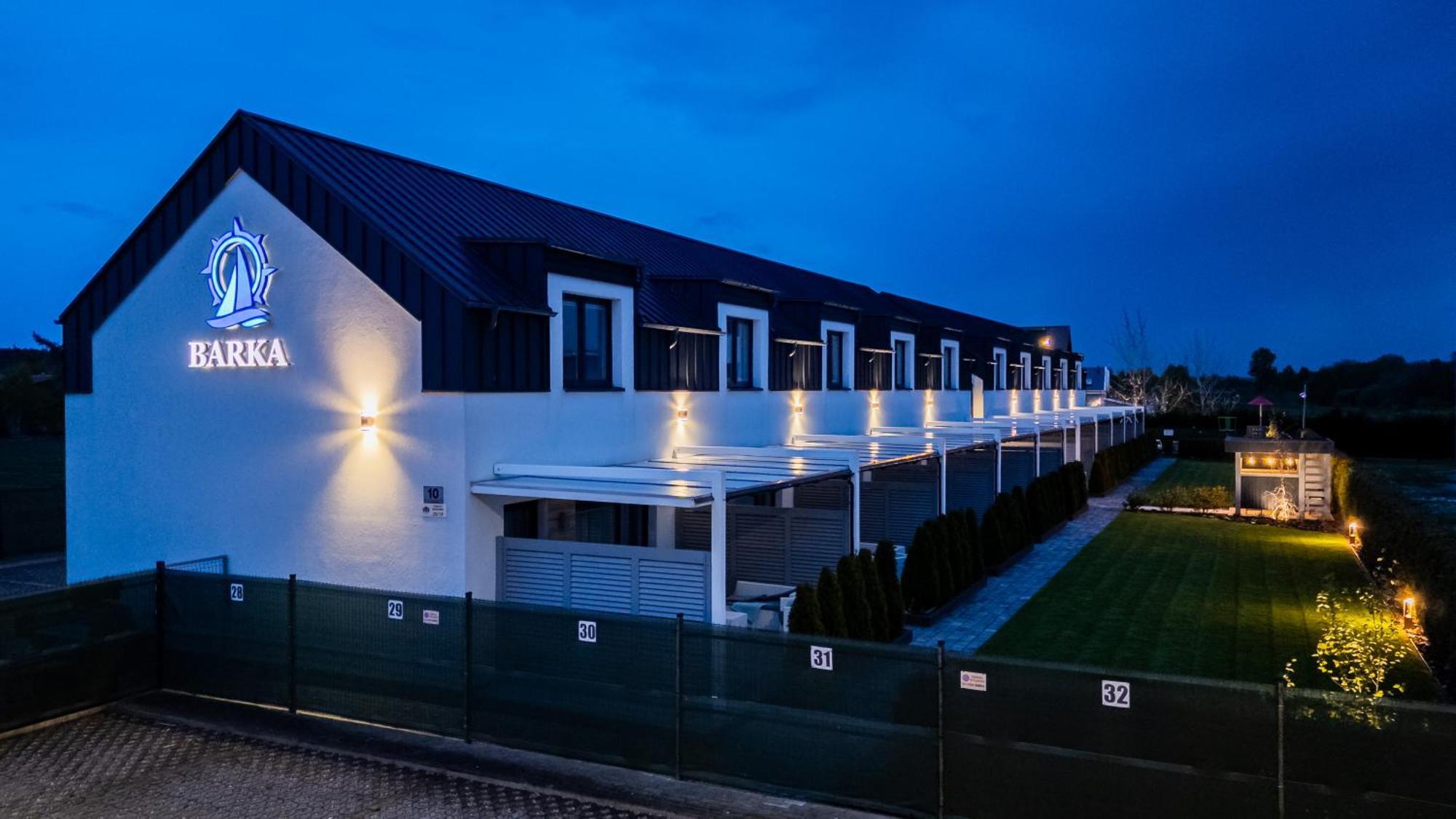 Barka - Apartamenty Premium Oraz Pokoje Blisko Plazy Karwia Εξωτερικό φωτογραφία