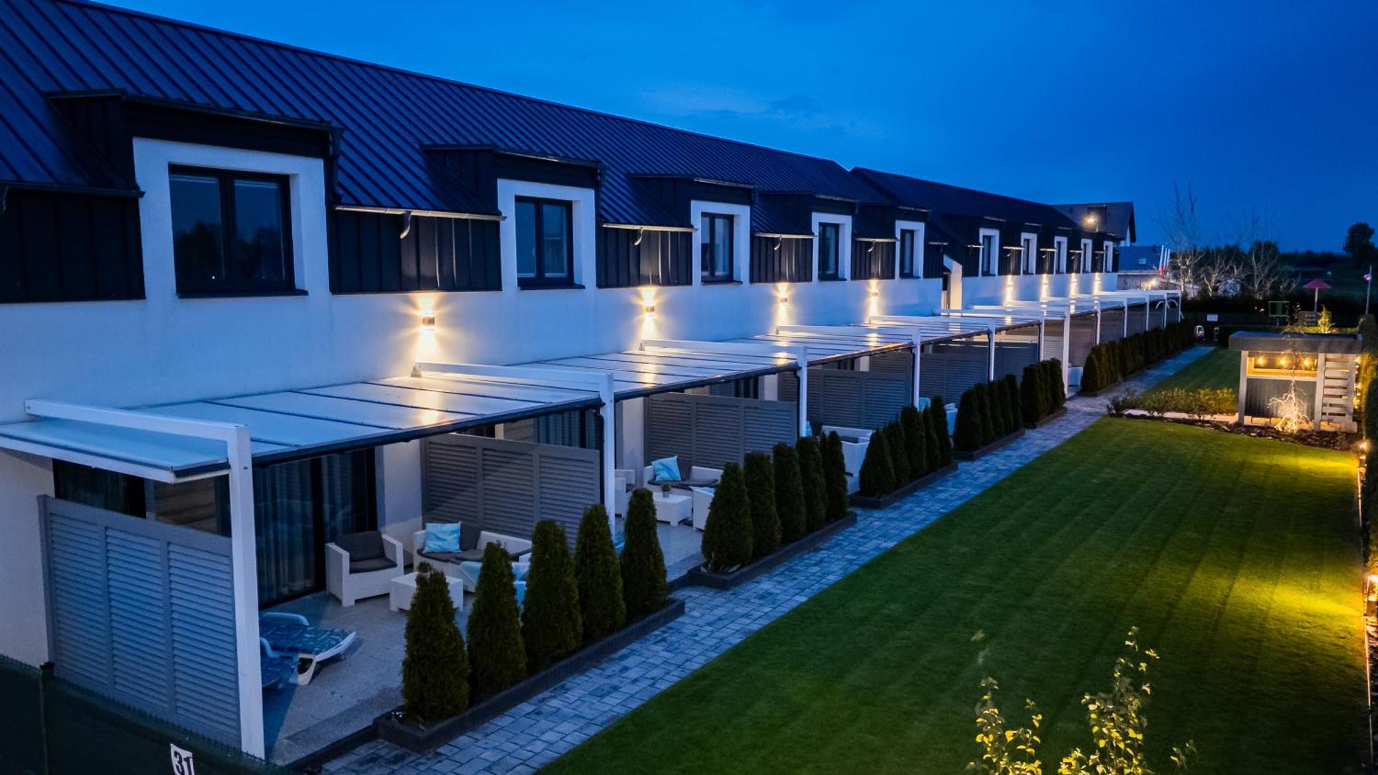Barka - Apartamenty Premium Oraz Pokoje Blisko Plazy Karwia Εξωτερικό φωτογραφία